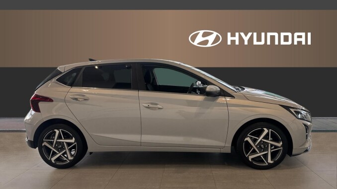 Hyundai i20 1.0T GDi 90 Tech Line 5dr Petrol Hatchback - Image 5